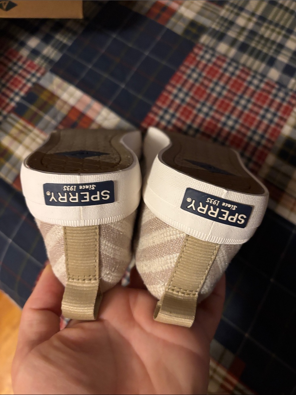 Sperry Metallic Striped Low-Top Sneakers in Beige and White - Picture 3 of 6